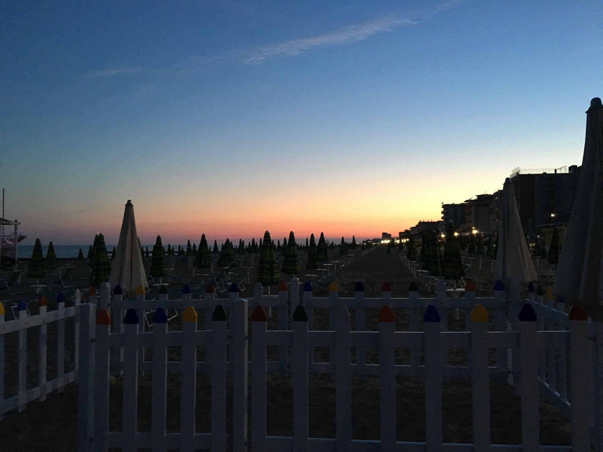 Hotel Bellariva Lido di Jesolo Zewnętrze zdjęcie